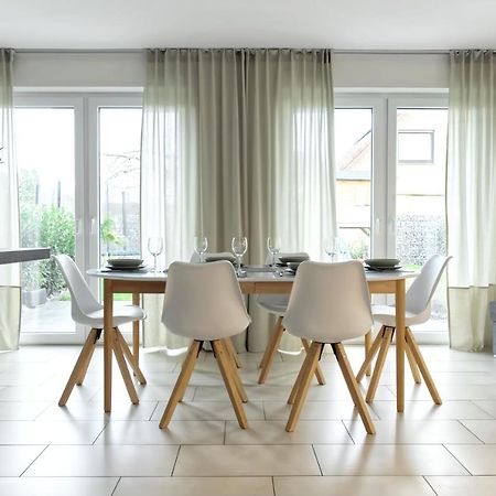Modern Wohnen I Smart Tv I Terrasse I 2X Parkplatz I 2 Schlafzimmer I 6 Schlafplaetze Бад-Ейнгаузен Екстер'єр фото